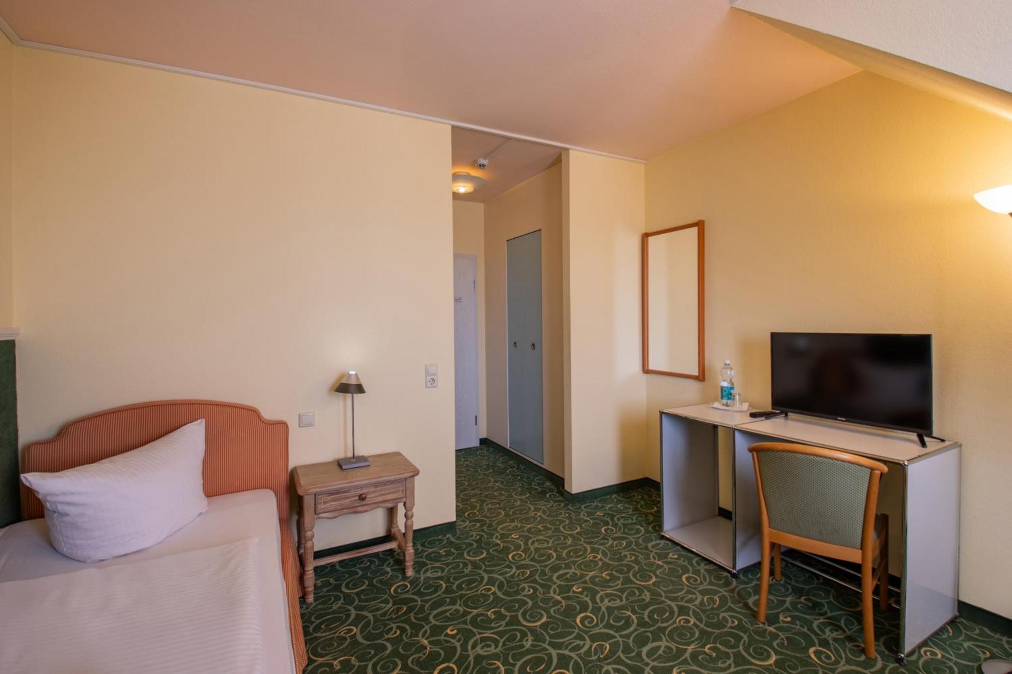 Erzgebirgshotel Freiberger Hoehe Eppendorf  Ngoại thất bức ảnh